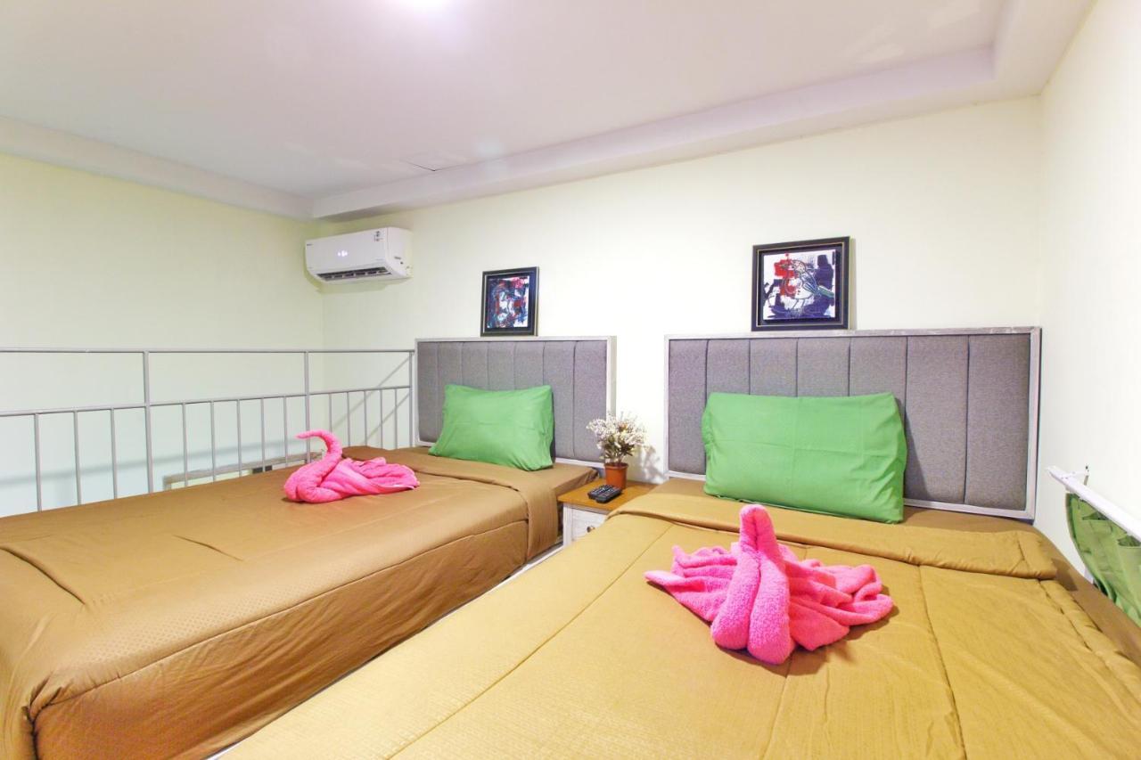 Urbanest Inn House Slipi Jakarta Rum bild